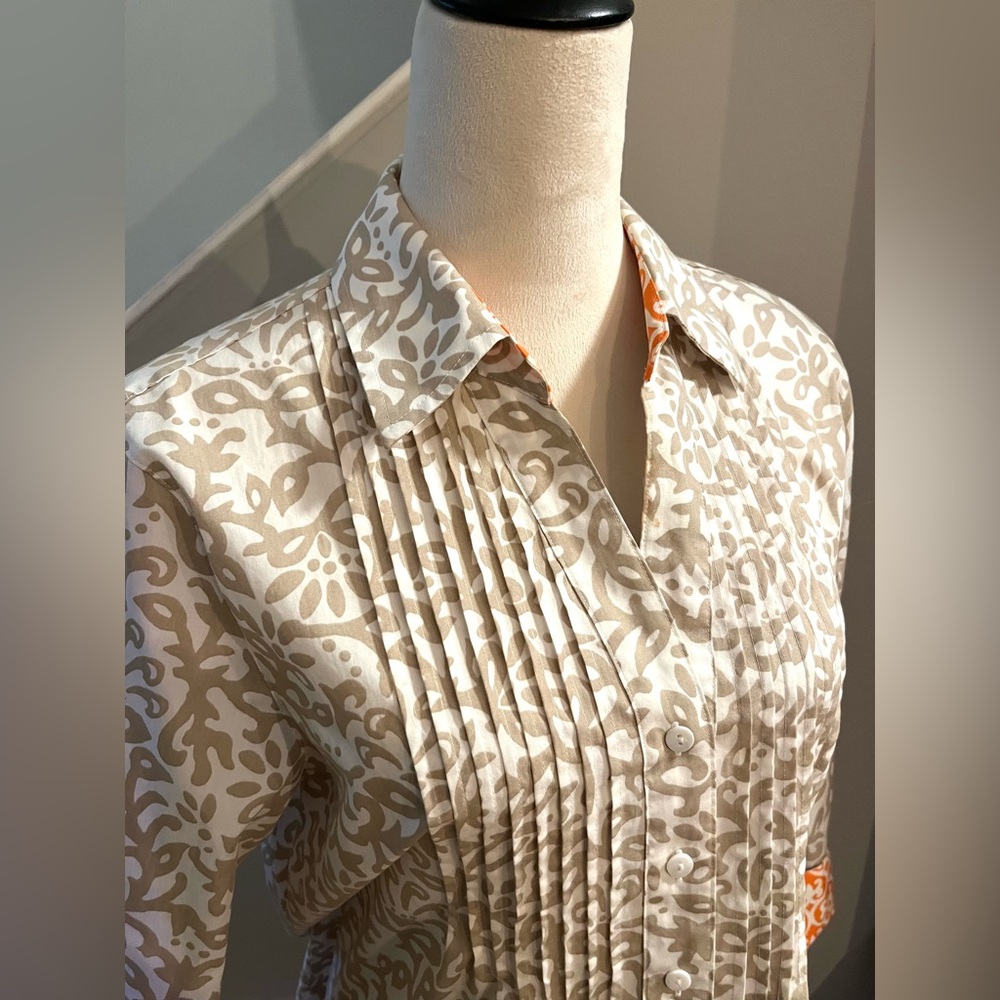 FOXCROFT Blouse Fitted Long Sleeve Top Damask Beige w Orange Cuffs